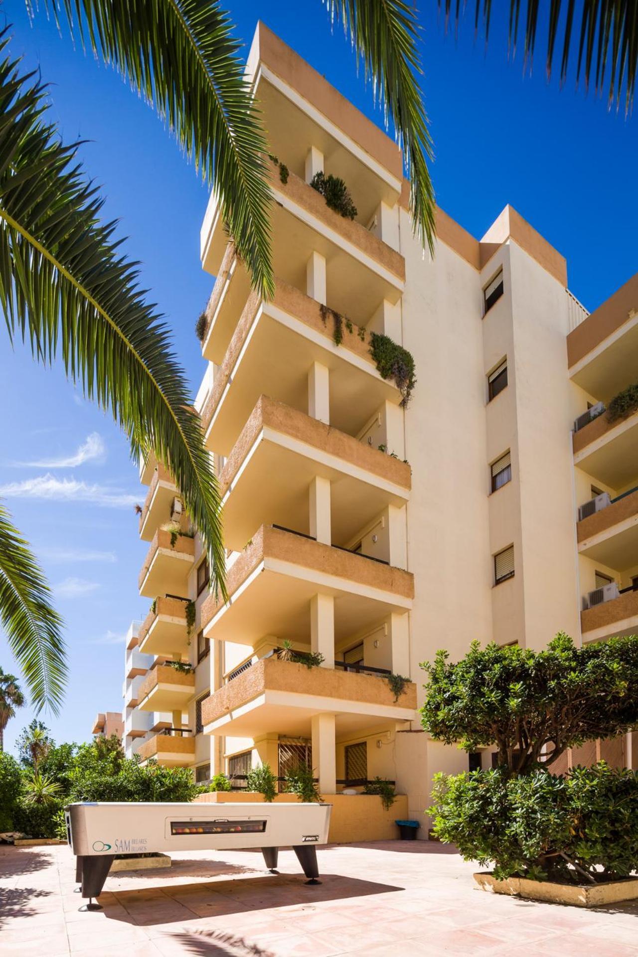 Apartamentos Arlanza - Only Adults Playa d'en Bossa Exterior photo