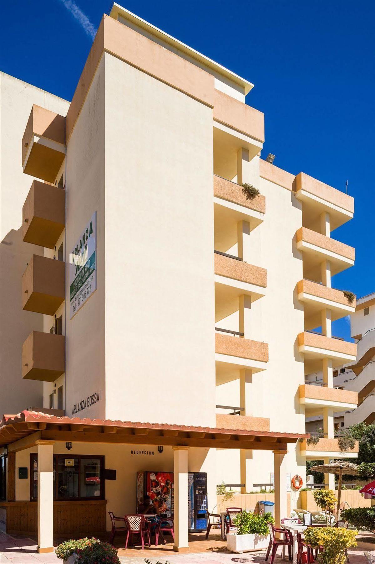 Apartamentos Arlanza - Only Adults Playa d'en Bossa Exterior photo
